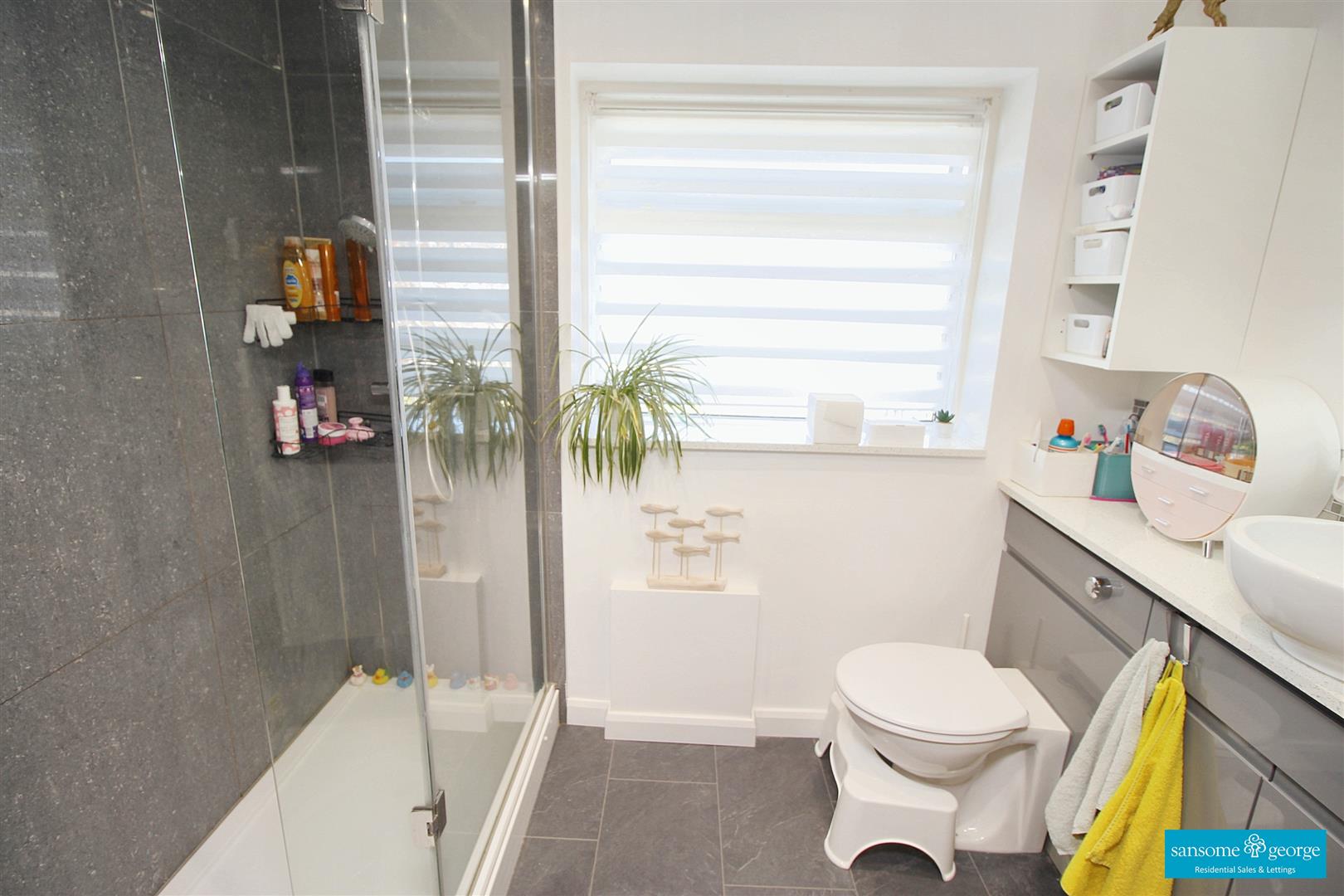 Blewbury Drive, Tilehurst, Reading